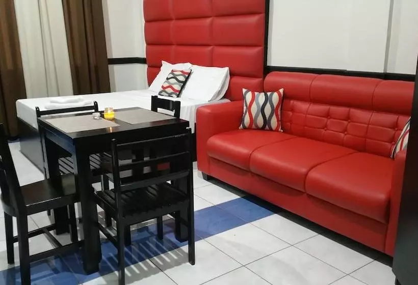 Luxury Suites E