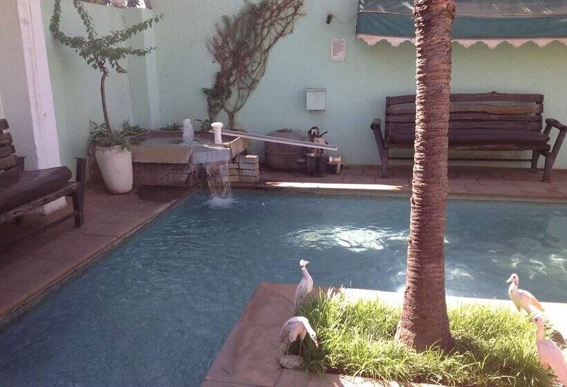 پانسیون Rite Inn