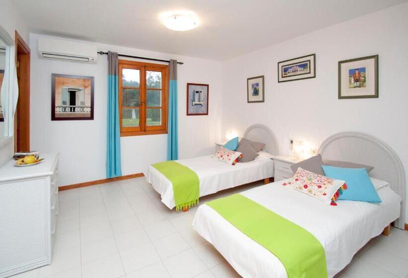 پانسیون Sa Legitima