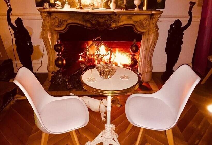 膳宿费 Villa Ananda Huo