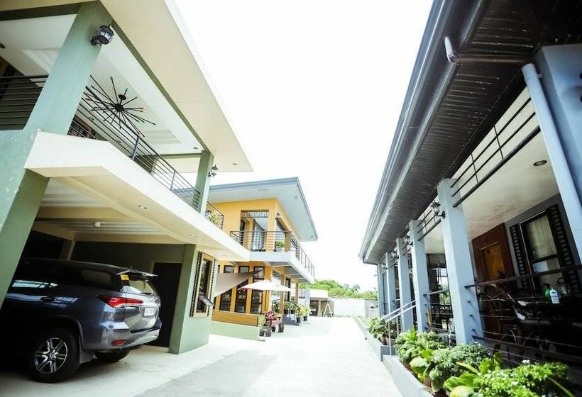 بنسيون Zeller Court Apartelle