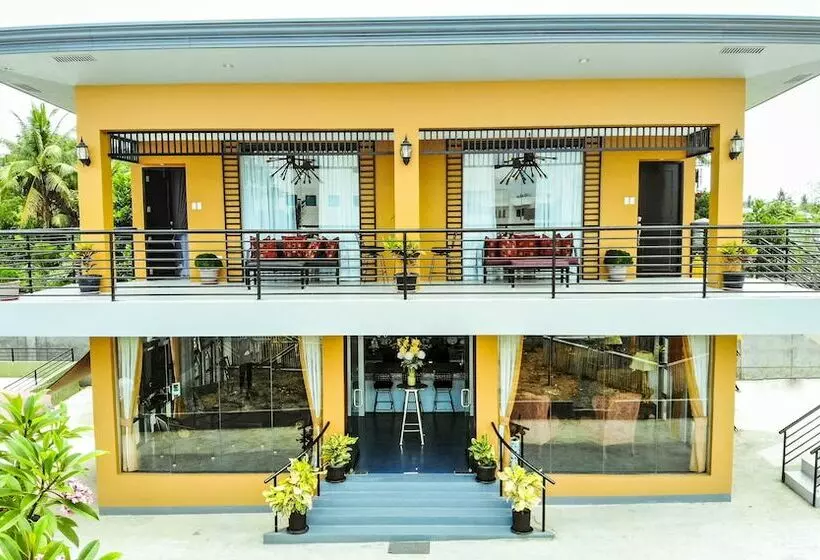 Majatalo Zeller Court Apartelle