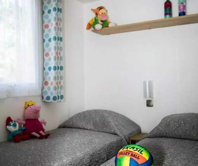 Hotelli Camping Les Acacias