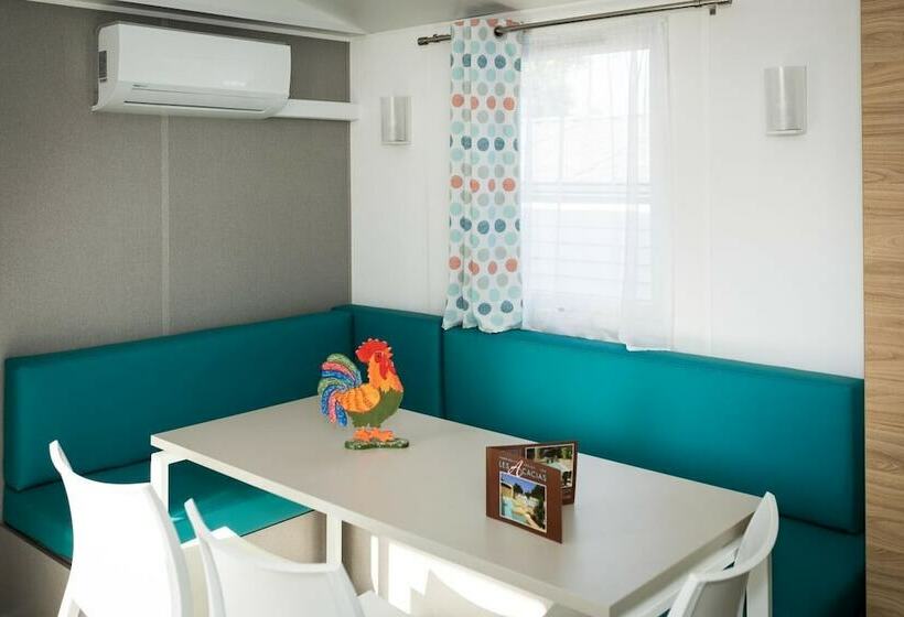 호텔 Camping Les Acacias