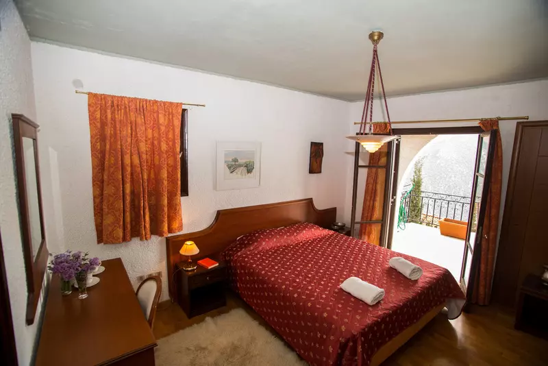 Hotelli Villa Boy & Dolphin