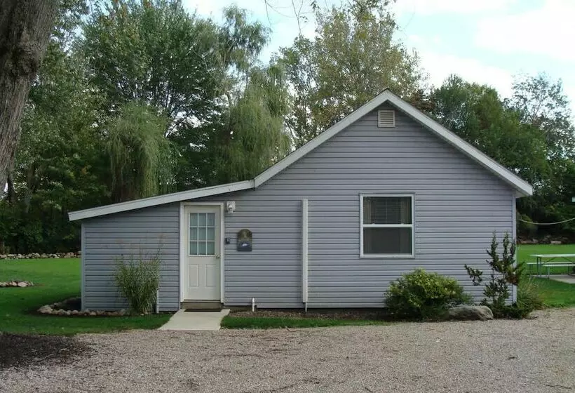 On Pointe Lakefront Resort