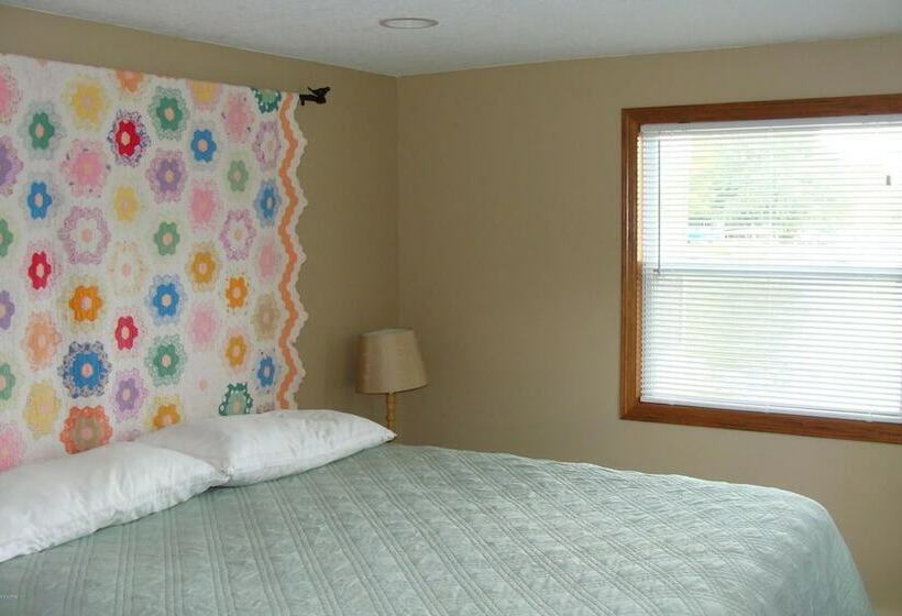 On Pointe Lakefront Resort