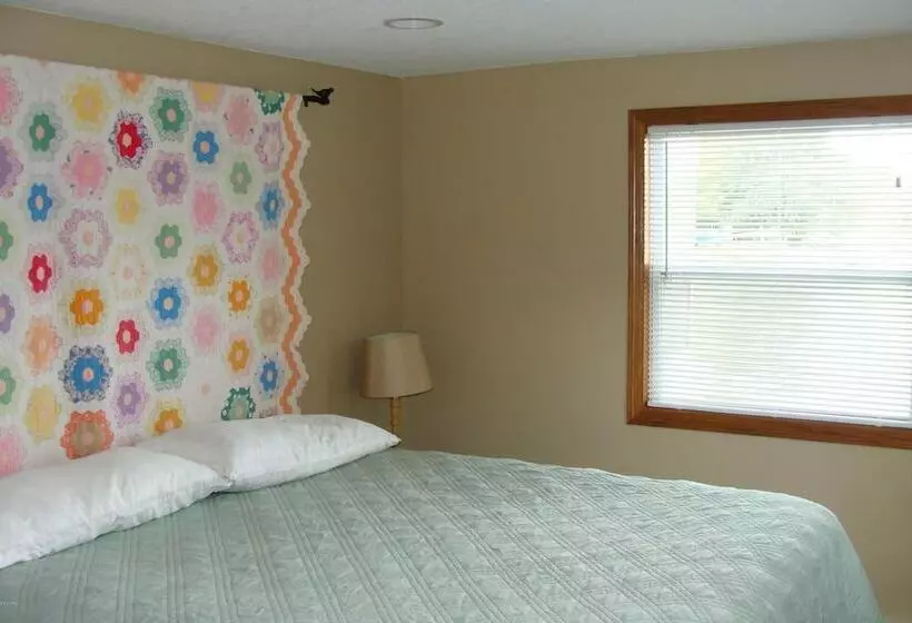 On Pointe Lakefront Resort