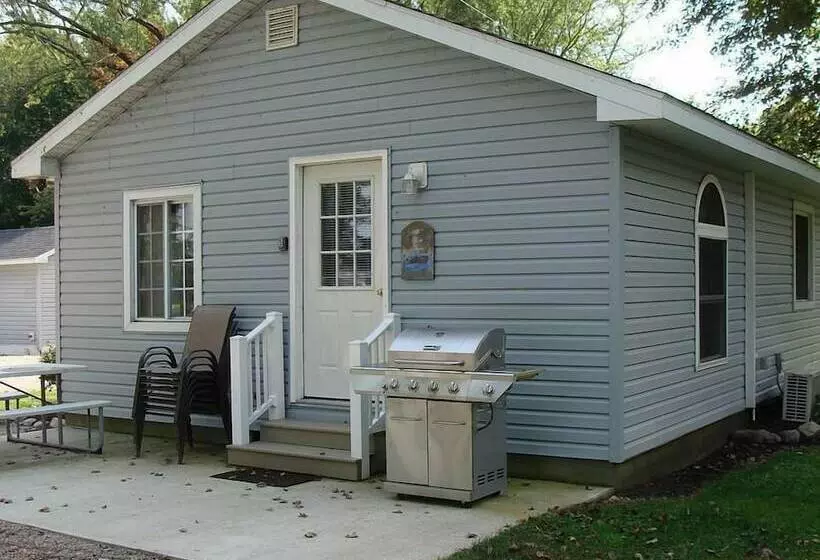 On Pointe Lakefront Resort