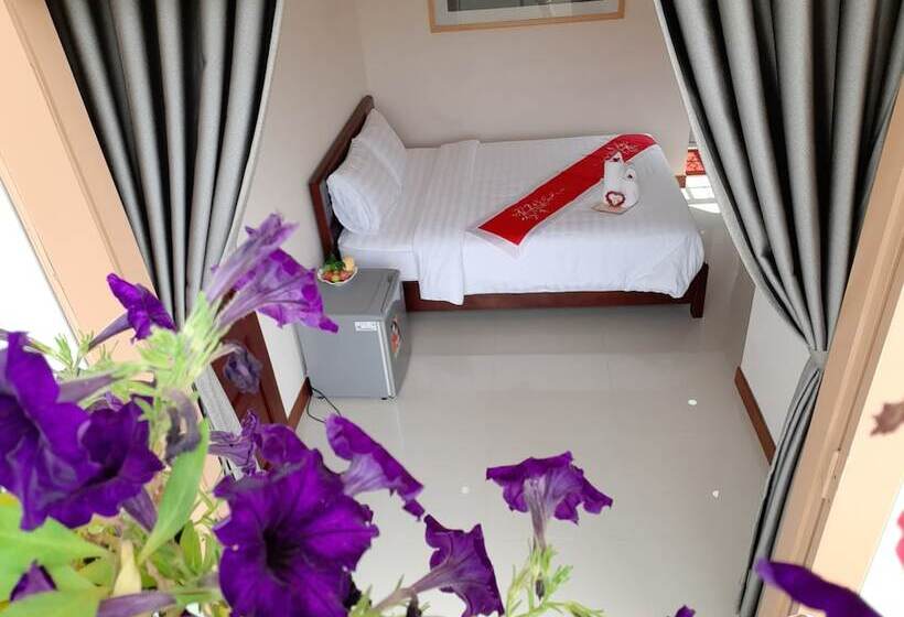 پانسیون Luna Rossa Villa