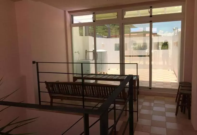 پانسیون Pretty Nanwan B&b