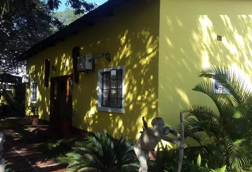 پانسیون Pumulani Lodge Livingstone