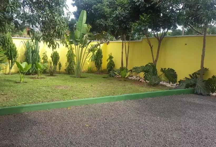 پانسیون Pumulani Lodge Livingstone