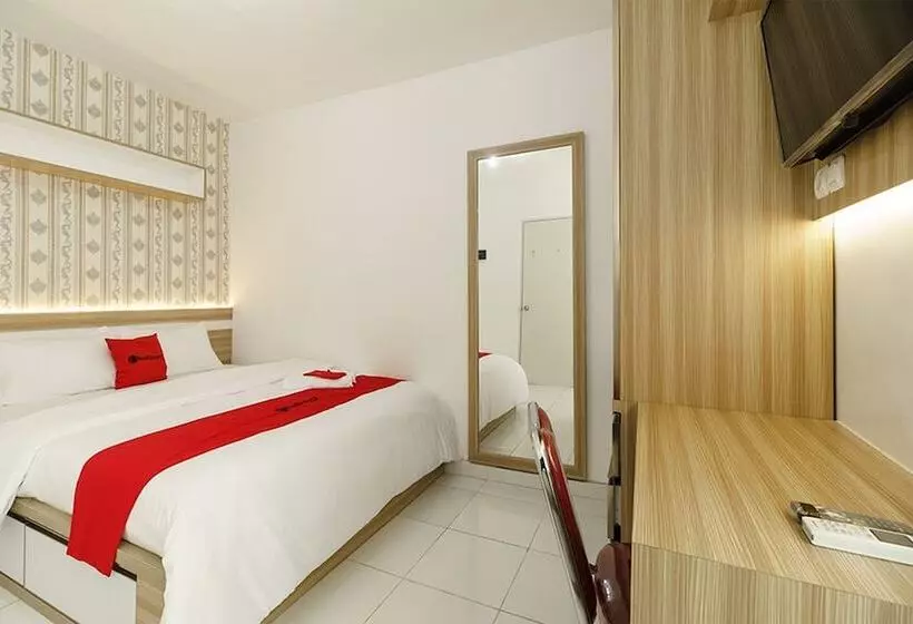 ペンション Reddoorz Apartment @ Aeropolis Tangerang