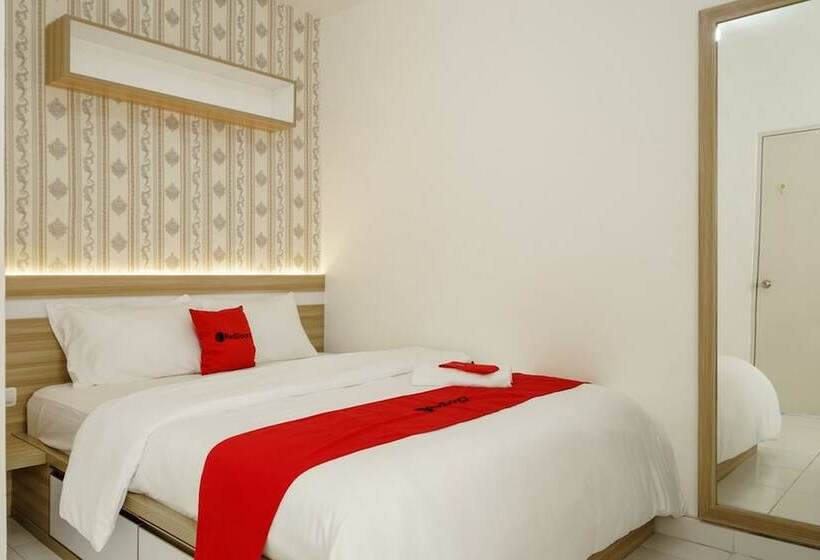 بنسيون Reddoorz Apartment @ Aeropolis Tangerang