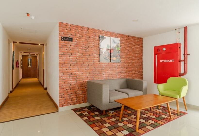 بنسيون Reddoorz Apartment @ Aeropolis Tangerang
