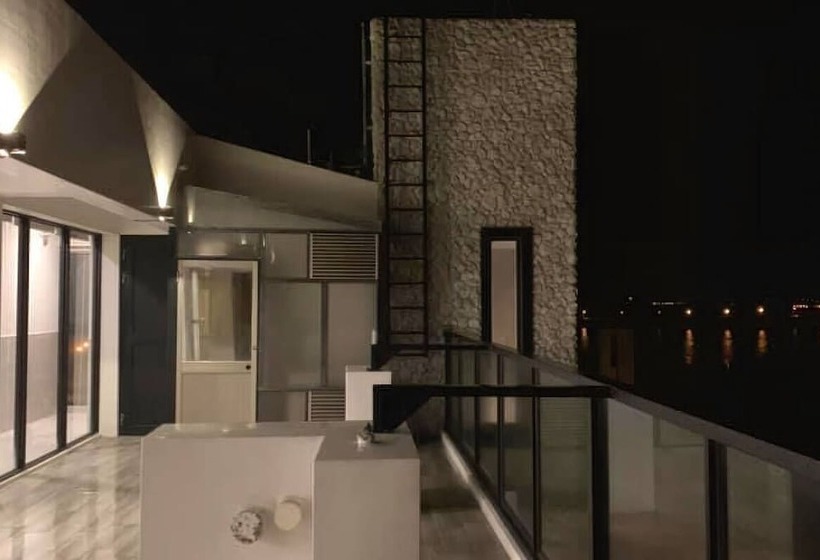 پانسیون Shili Cactus B&b