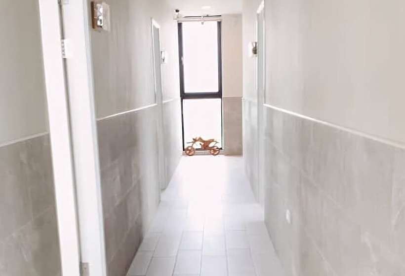 پانسیون Shili Cactus B&b