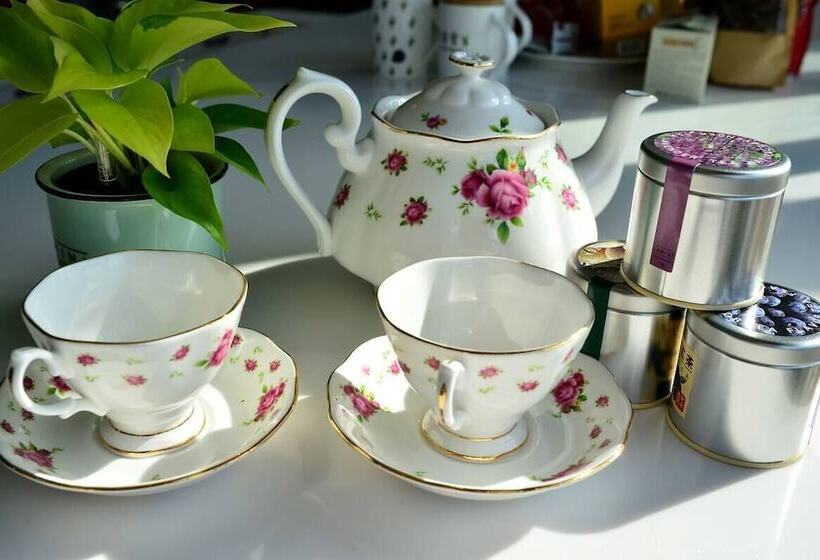 پانسیون Shili Cactus B&b