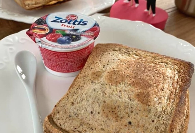 پانسیون Shili Cactus B&b