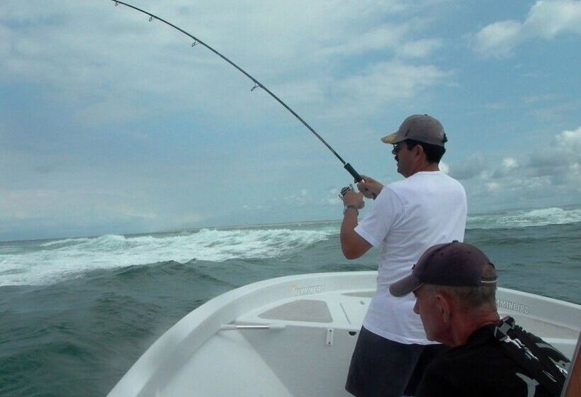 פנסיון Villa Tantely