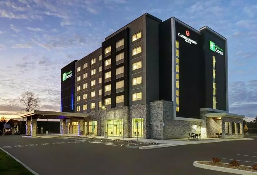 ホテル Holiday Inn Express   Kingston West, An Ihg
