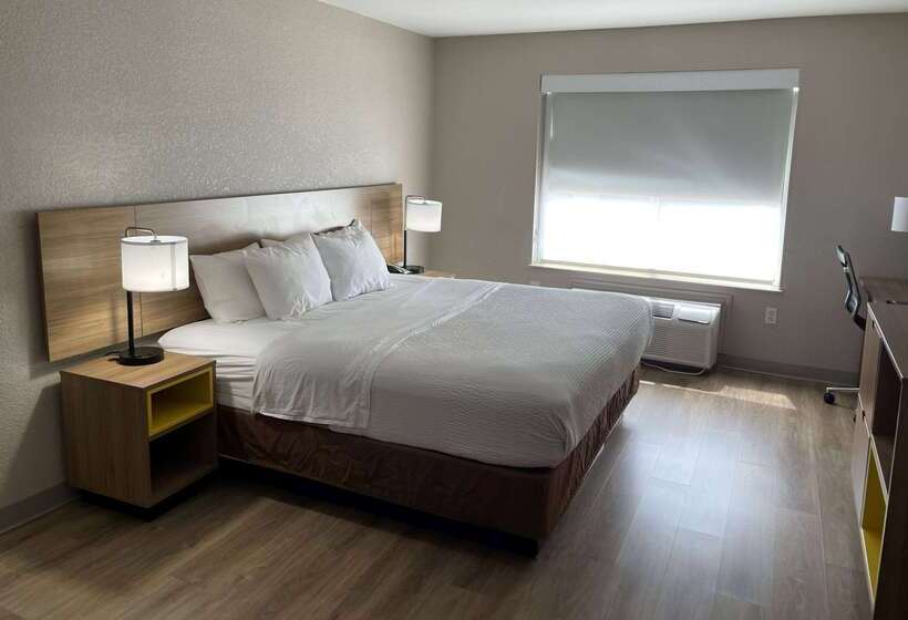 호텔 Days Inn By Wyndham Dallas Garland West