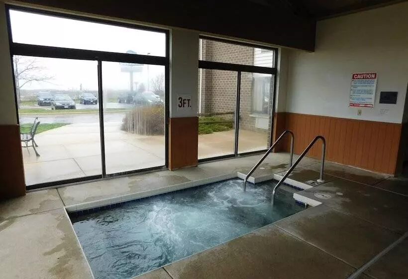 호텔 Days Inn By Wyndham Johnson Creek