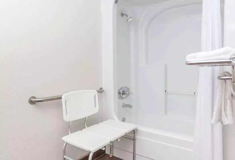 ホテル Days Inn By Wyndham San Francisco S/oyster Point Airport