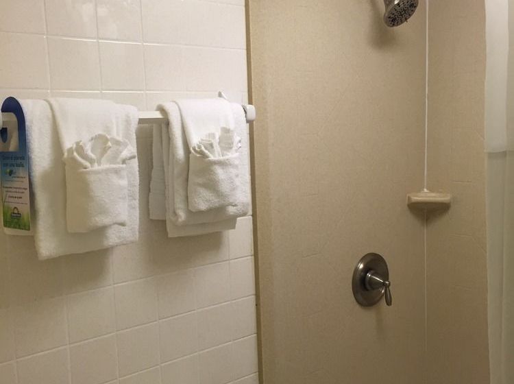 호텔 Days Inn By Wyndham Charleston Historic District