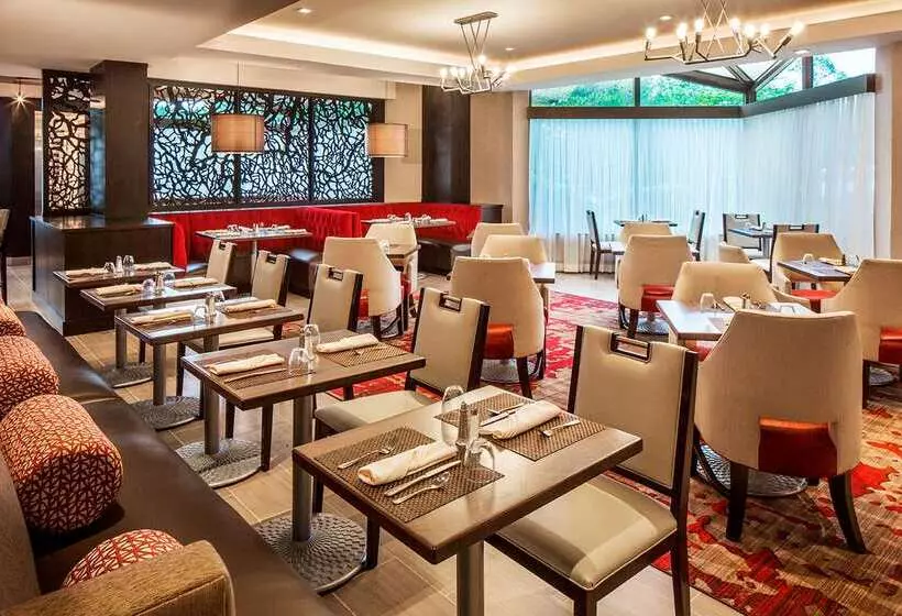 Doubletree By Hilton Hotel Largo/washington Dc