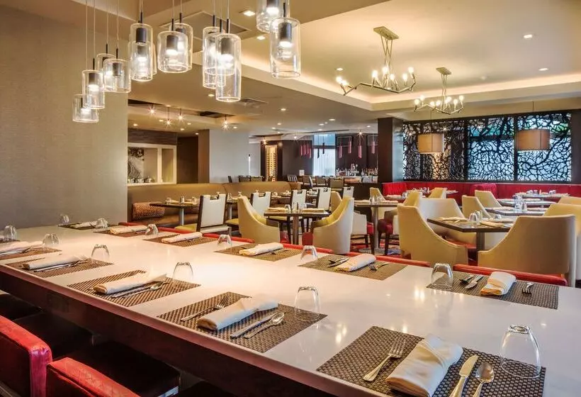 Doubletree By Hilton Hotel Largo/washington Dc