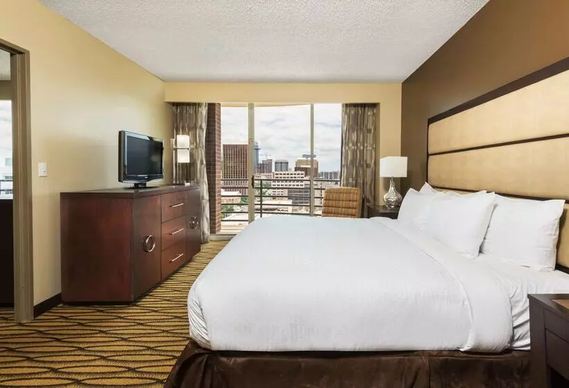 호텔 Doubletree Suites By Hilton Austin Downtown Capitol