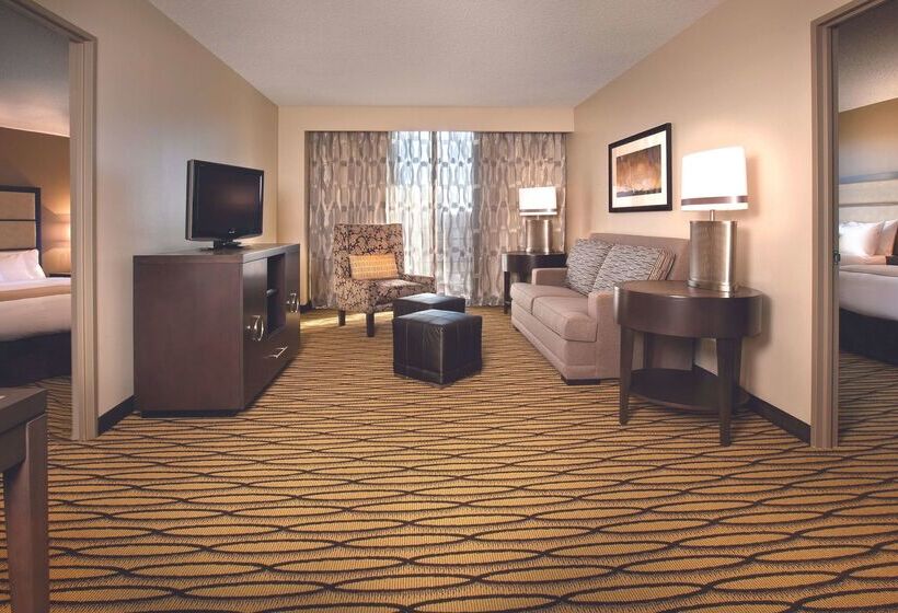 هتل Doubletree Suites By Hilton Austin Downtown Capitol