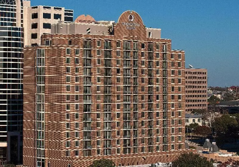 호텔 Doubletree Suites By Hilton Austin Downtown Capitol