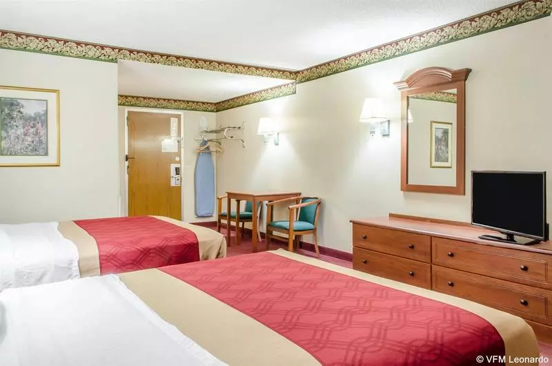 Отель Inn At York