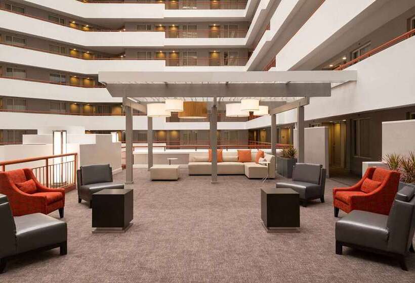 فندق Embassy Suites By Hilton Baltimore At Bwi Airport