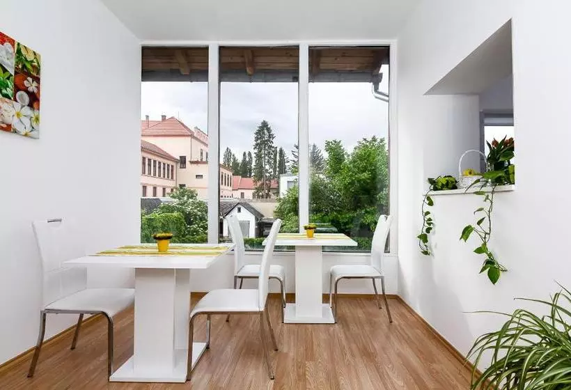 Aamiaismajoitus (B&B) Kőszeg Panzió