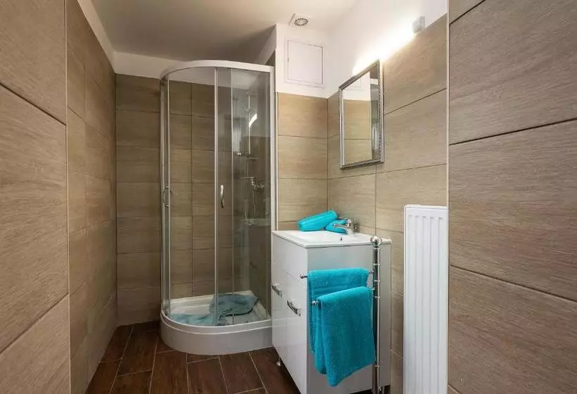 Aamiaismajoitus (B&B) Kőszeg Panzió