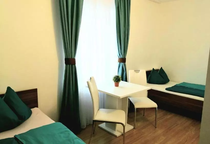 Aamiaismajoitus (B&B) Kőszeg Panzió