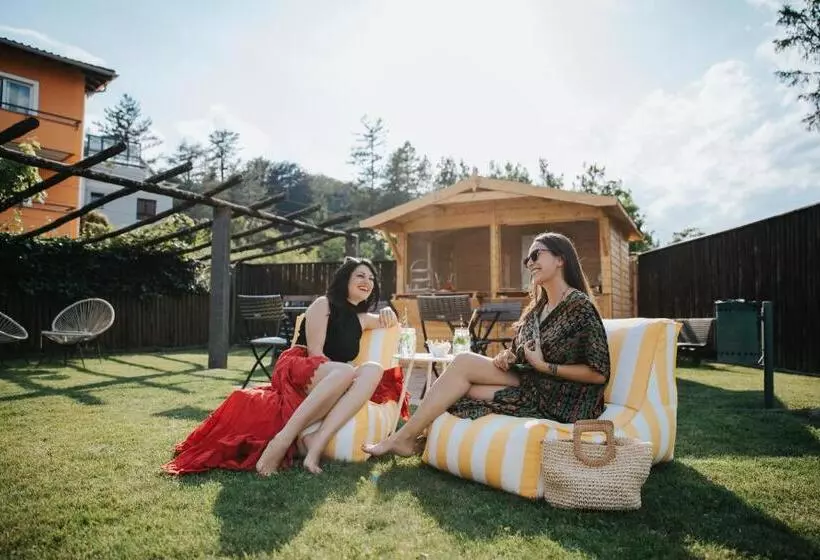 Retkeilymaja B&b Toblerina