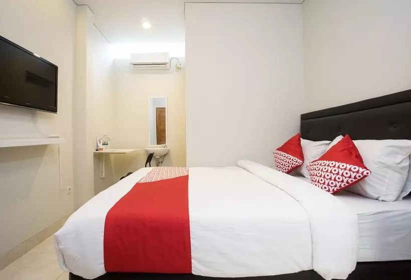 هتل Griya Damai Syariah By Oyo Rooms