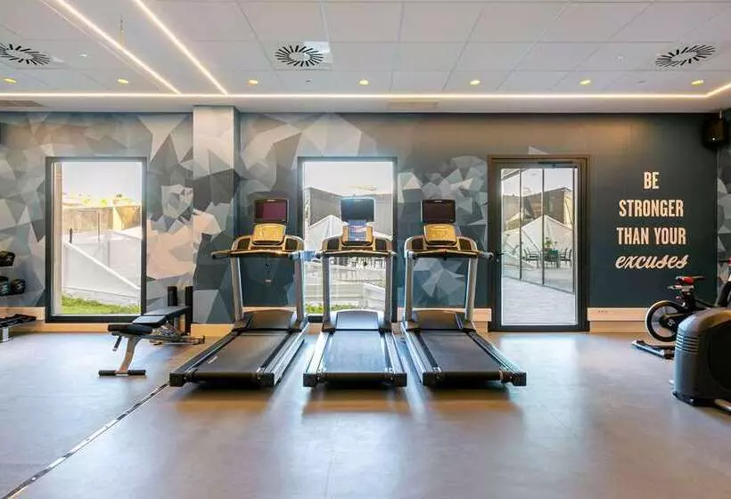 Hotelli Hampton By Hilton Alcobendas Madrid