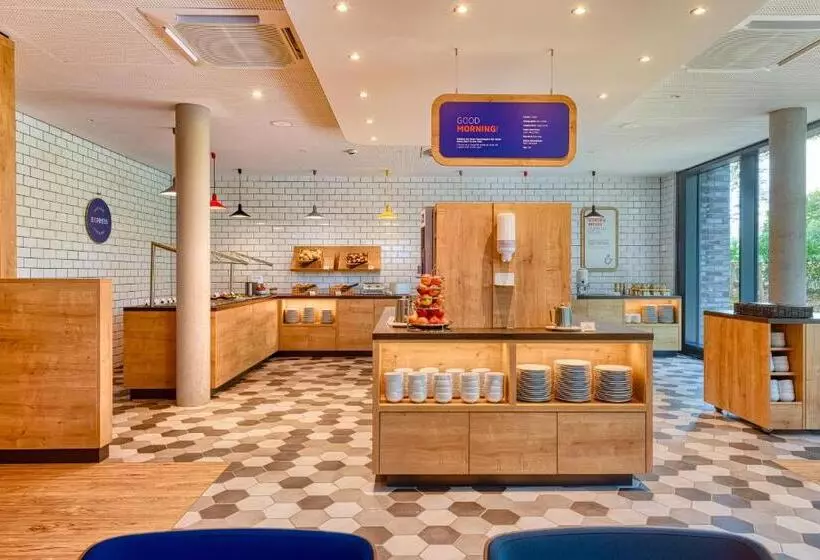 Hotelli Holiday Inn Express Göttingen, An Ihg