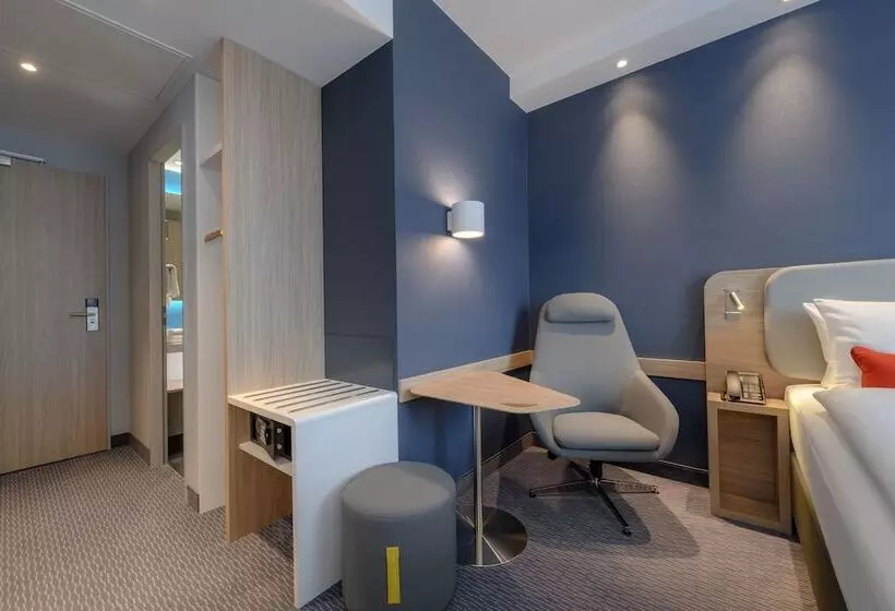 Hotelli Holiday Inn Express Göttingen, An Ihg