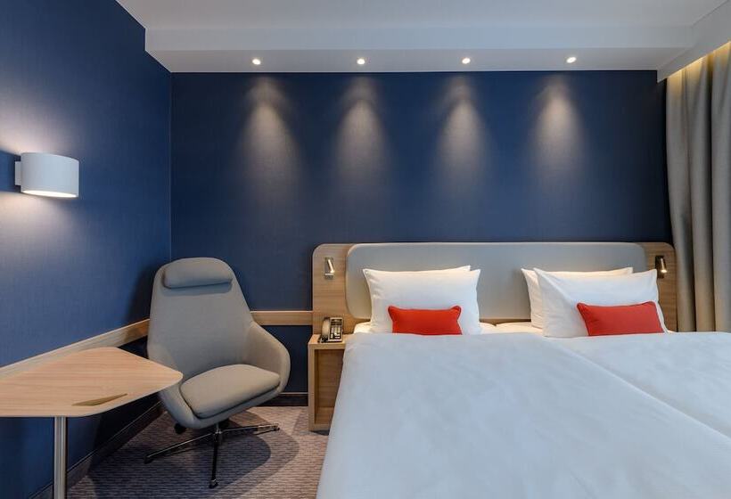 호텔 Holiday Inn Express Göttingen, An Ihg