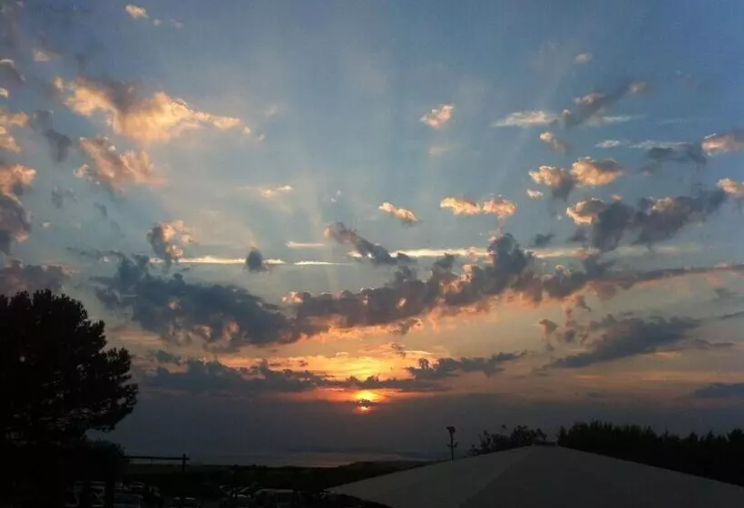 ホテル The Wight Mouse Inn