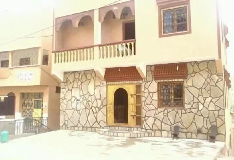 پانسیون La Belle Etoile