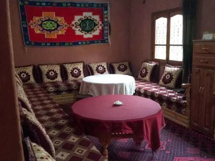 پانسیون La Belle Etoile