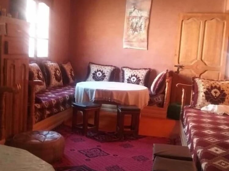 بنسيون La Belle Etoile